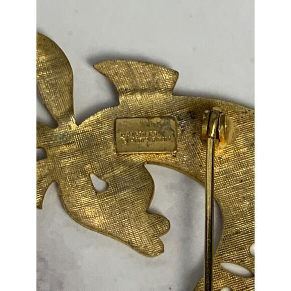 Vintage 1950's 12k gold filled Deer Christmas Pin Brooch signed James H. Hall - Picture 4 of 6